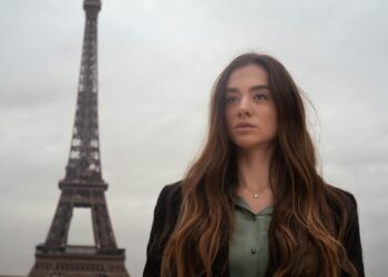 Dinge, die Sie wissen müssen, bevor Sie die Pariser Fashion Week besuchen