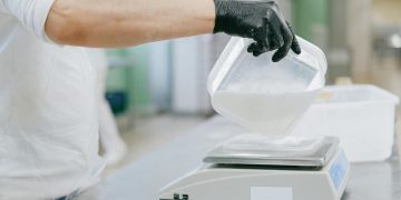 Digital Kitchen Scales: Measuring Ingredients with Accuracy